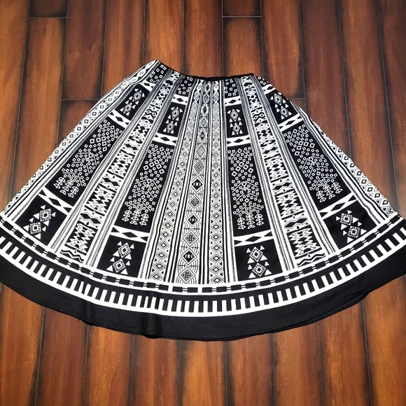 Jocelin Bohemian Midi Skirt